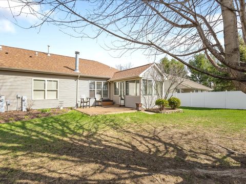 Tiny photo for 6625 Sawgrass Drive #1, Rockford, IL 61114 (MLS # 12612622)