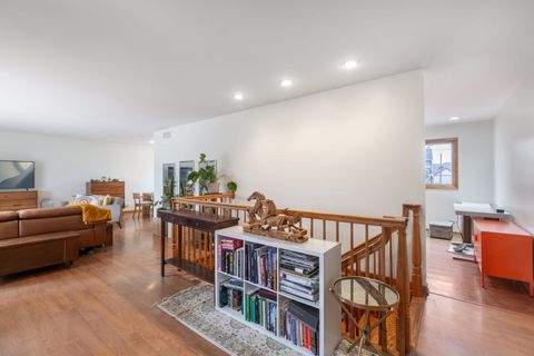 Tiny photo for 5 Echo Hill Road, Oakwood Hills, IL 60013 (MLS # 12579749)