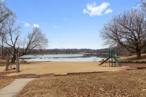 Tiny photo for 5 Echo Hill Road, Oakwood Hills, IL 60013 (MLS # 12579749)