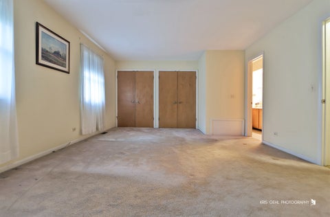 Tiny photo for 518 Oak Street, Elk Grove Village, IL 60007 (MLS # 12678218)
