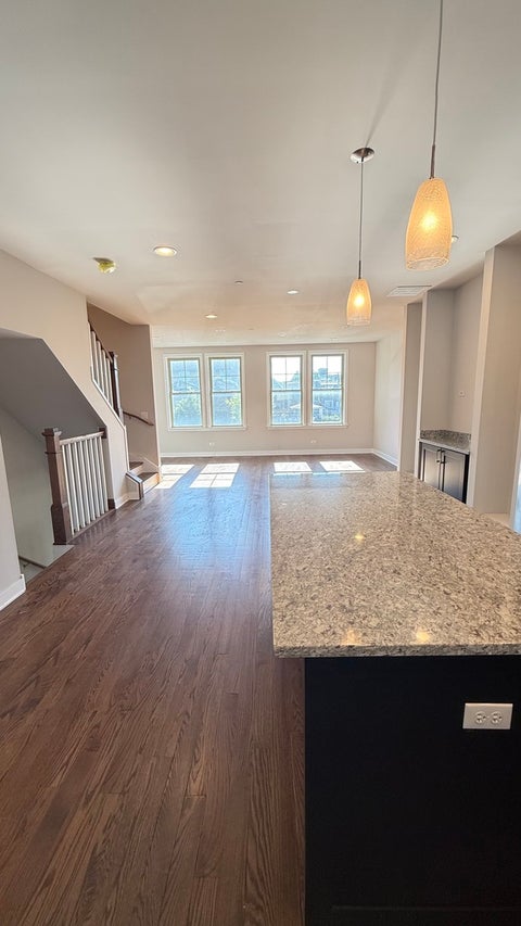 Tiny photo for 3232 S Shields Avenue, Chicago, IL 60616 (MLS # 12678488)