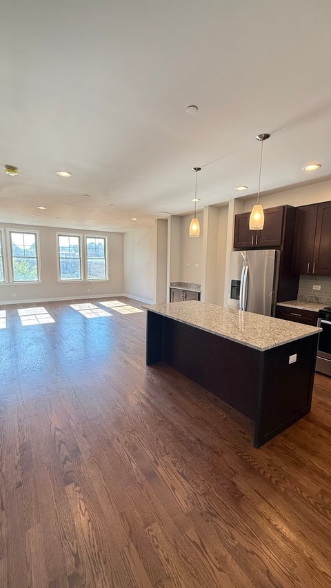 Tiny photo for 3232 S Shields Avenue, Chicago, IL 60616 (MLS # 12678488)