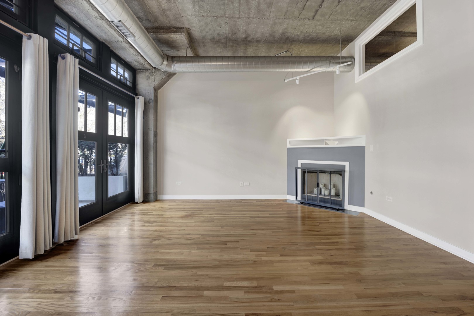 1071 W 15TH Street 143