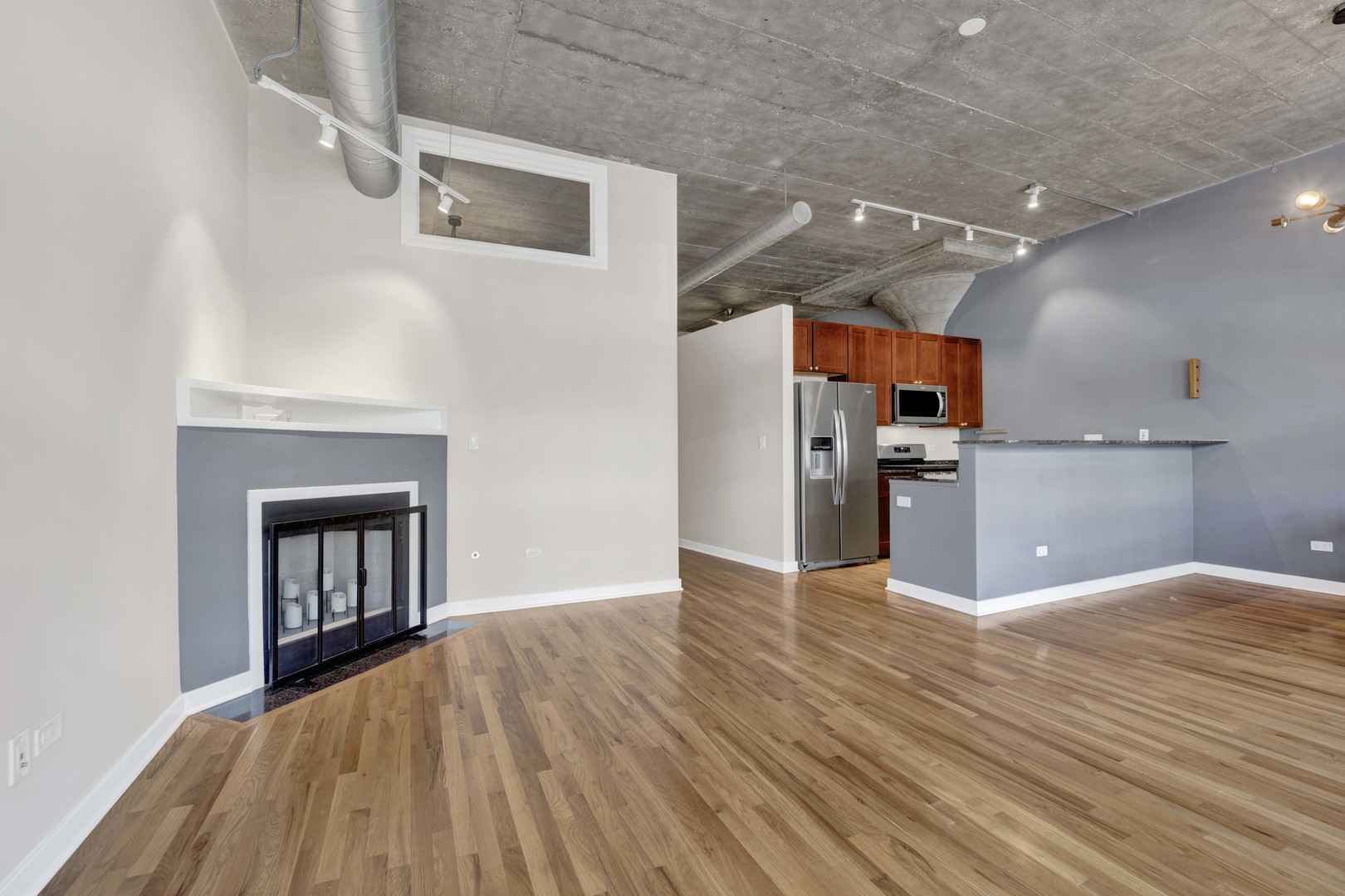 1071 W 15TH Street 143