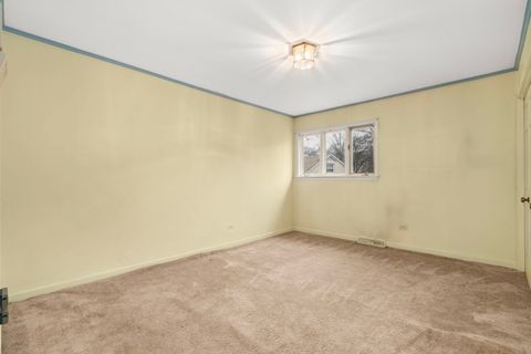 Tiny photo for 30 Strauss Lane, Olympia Fields, IL 60461 (MLS # 12586089)