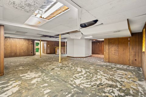 Tiny photo for 30 Strauss Lane, Olympia Fields, IL 60461 (MLS # 12586089)