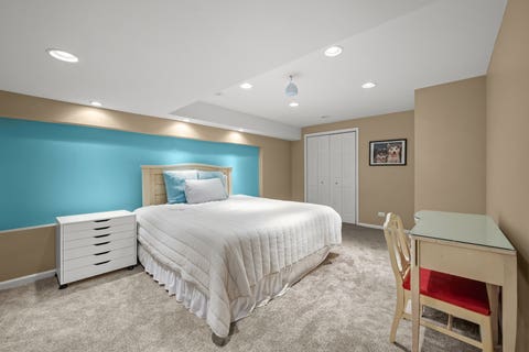 Tiny photo for 724 Samson Way, Northbrook, IL 60062 (MLS # 12659650)