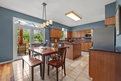 Tiny photo for 724 Samson Way, Northbrook, IL 60062 (MLS # 12659650)