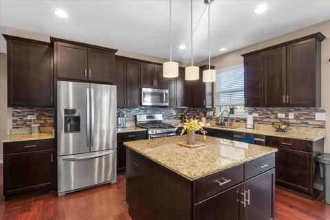 Tiny photo for 509 Moorfield Avenue, North Aurora, IL 60542 (MLS # 12558090)