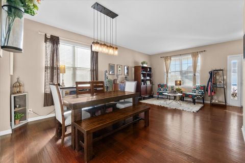 Tiny photo for 509 Moorfield Avenue, North Aurora, IL 60542 (MLS # 12558090)