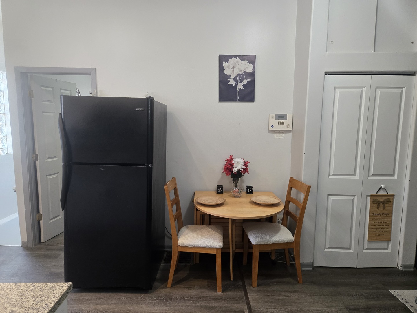 7204 S Rhodes Avenue