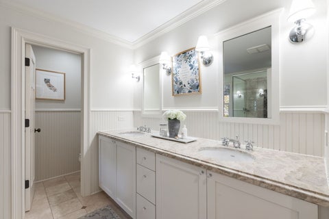 Tiny photo for 719 Birch Road, Lake Bluff, IL 60044 (MLS # 12757515)