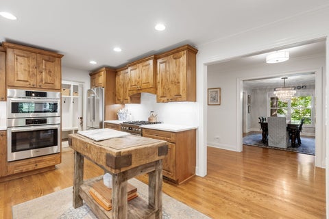 Tiny photo for 719 Birch Road, Lake Bluff, IL 60044 (MLS # 12757515)