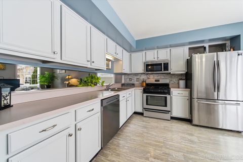 Tiny photo for 2487 Fox Drive, Aurora, IL 60506 (MLS # 12590825)