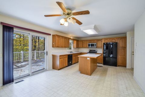 Tiny photo for 43W556 Kenmar Court, Elburn, IL 60119 (MLS # 12501869)