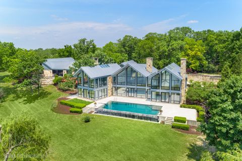 28 Brinker Road Barrington Hills IL 60010