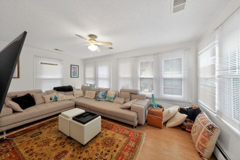 Tiny photo for 979 Vine Street, Winnetka, IL 60093 (MLS # 12606031)