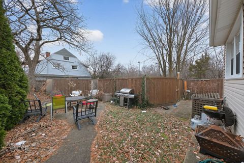 Tiny photo for 979 Vine Street, Winnetka, IL 60093 (MLS # 12606031)