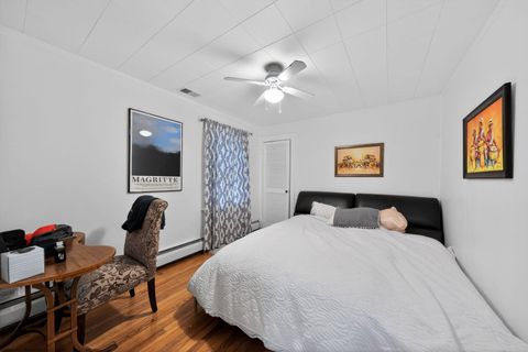 Tiny photo for 979 Vine Street, Winnetka, IL 60093 (MLS # 12606031)