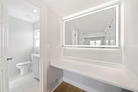 Tiny photo for 99 Essex Road, Elk Grove Village, IL 60007 (MLS # 12601490)