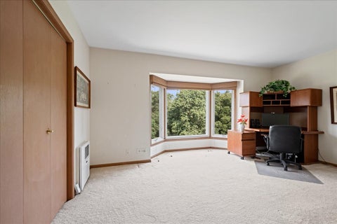Tiny photo for 300 THAMES Parkway #3F, Park Ridge, IL 60068 (MLS # 12758615)