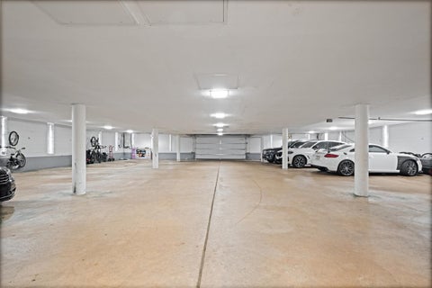Tiny photo for 300 THAMES Parkway #3F, Park Ridge, IL 60068 (MLS # 12758615)