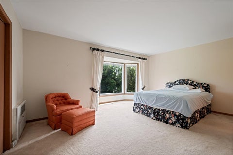 Tiny photo for 300 THAMES Parkway #3F, Park Ridge, IL 60068 (MLS # 12758615)