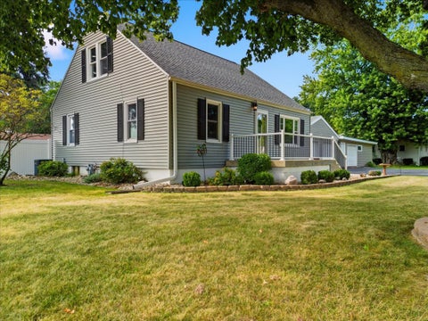 Tiny photo for 1510 Sycamore Drive, Rock Falls, IL 61071 (MLS # 12754889)