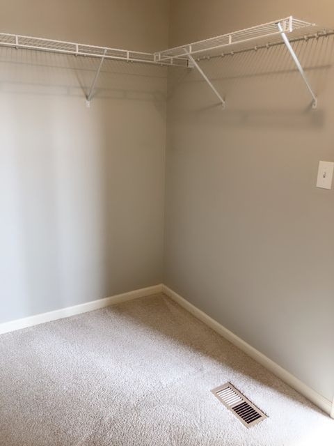 Tiny photo for 1100 Evergreen Avenue, Des Plaines, IL 60016 (MLS # 12345304)