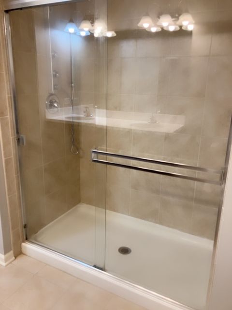 Tiny photo for 1100 Evergreen Avenue, Des Plaines, IL 60016 (MLS # 12345304)