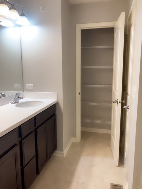 Tiny photo for 1100 Evergreen Avenue, Des Plaines, IL 60016 (MLS # 12345304)