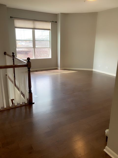 Tiny photo for 1100 Evergreen Avenue, Des Plaines, IL 60016 (MLS # 12345304)