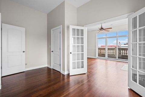 Tiny photo for 852 N Damen Avenue #4B, Chicago, IL 60622 (MLS # 12591557)