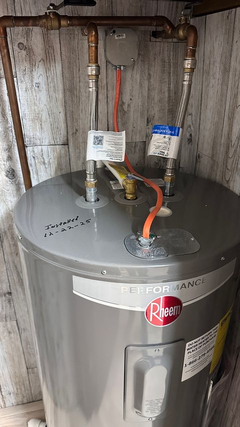 Tiny photo for 207 N Illinois Avenue, West Frankfort, IL 62896 (MLS # 12587000)