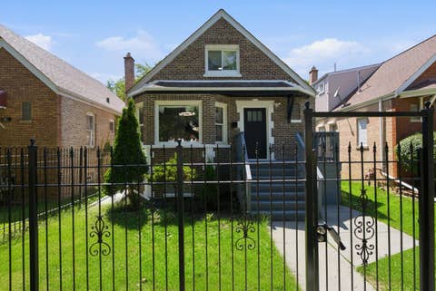Photo of 6604 S Rockwell Street, Chicago, IL 60629 (MLS # 12685768)