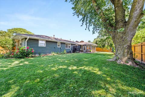 Tiny photo for 210 Briar Lane, North Aurora, IL 60542 (MLS # 12697908)