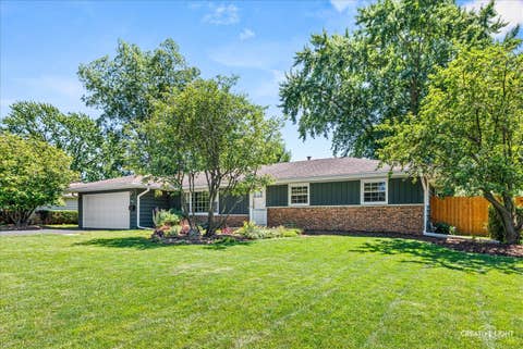 Tiny photo for 210 Briar Lane, North Aurora, IL 60542 (MLS # 12697908)