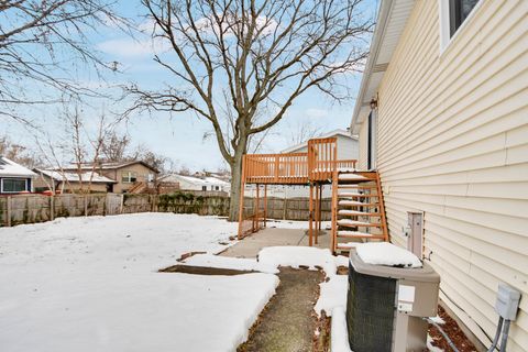 Tiny photo for 534 Cottonwood Circle, Bolingbrook, IL 60440 (MLS # 12531485)