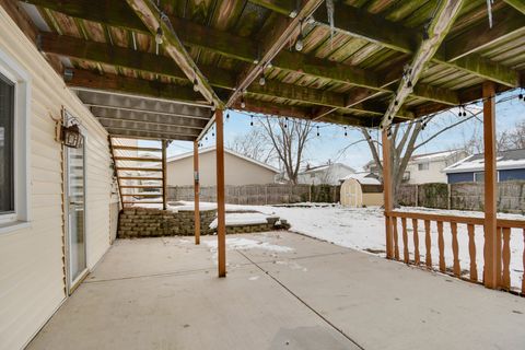 Tiny photo for 534 Cottonwood Circle, Bolingbrook, IL 60440 (MLS # 12531485)