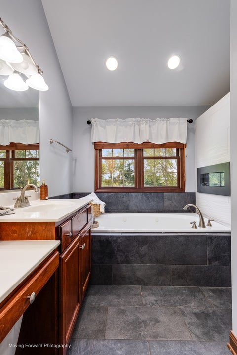 Tiny photo for 404 Heatherwood Drive, Oswego, IL 60543 (MLS # 12761395)