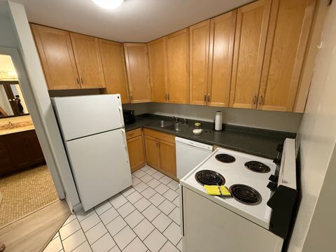 Tiny photo for 2007 N Sedgwick Street #202, Chicago, IL 60614 (MLS # 12473384)