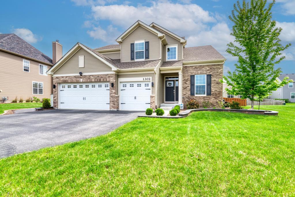 1302 Goldfield Lane