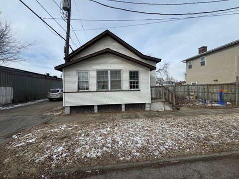 Photo of 614 25th Street, Rock Island, IL 61201 (MLS # 12589247)