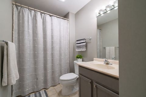 Tiny photo for 100 N Bokelman Street #325, Roselle, IL 60172 (MLS # 12535207)