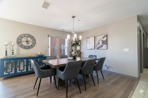 Tiny photo for 100 N Bokelman Street #325, Roselle, IL 60172 (MLS # 12535207)