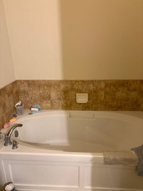 Tiny photo for 77 N Wolf Road #210, Northlake, IL 60164 (MLS # 12583973)