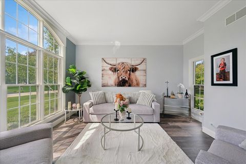 Tiny photo for 28413 W Harvest Glen Circle, Cary, IL 60013 (MLS # 12434159)