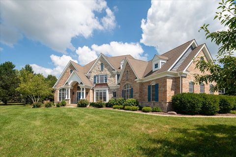 Tiny photo for 28413 W Harvest Glen Circle, Cary, IL 60013 (MLS # 12434159)