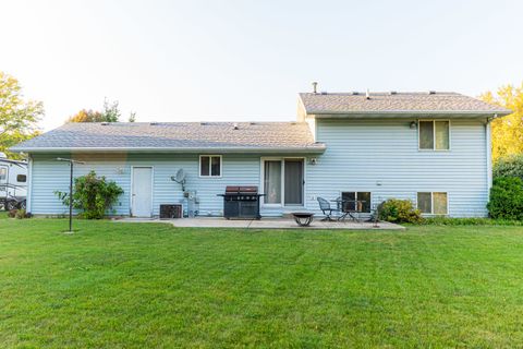 Tiny photo for 918 Janet Street, Sycamore, IL 60178 (MLS # 12464974)
