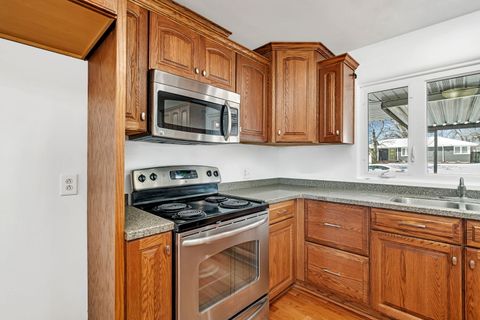 Tiny photo for 1511 Caton Avenue, Joliet, IL 60435 (MLS # 12436196)